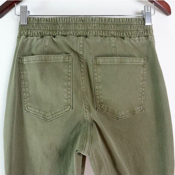 Spanx Size S Stretch Twill Cargo Jogger Pants Darkened Olive Green - Picture 7 of 10